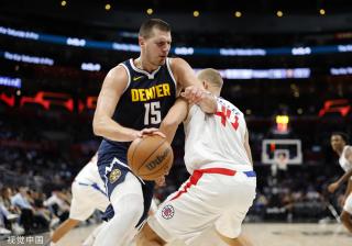 为亚历山大 为亚历山大