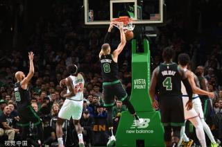 果断起脚完 果断起脚完