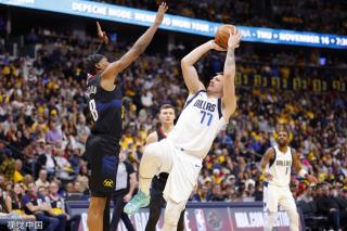 最后一秒被反超的重庆女子半马选手:能站上赛场就已经很棒了.